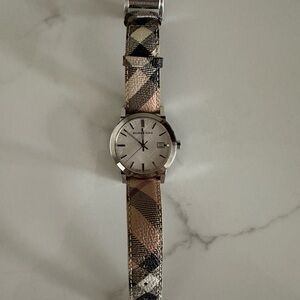Burberry Men's Watch with Silver Dial and Checkered Strap